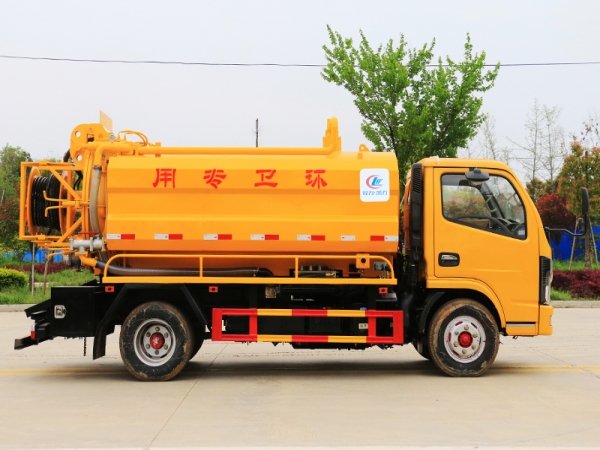 國六東風小多利卡 5方 清洗吸污車