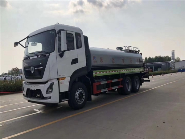 國六東風(fēng)天龍后八輪 20噸 噴霧車