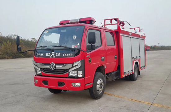 國六東風凱普特2.5噸水罐消防車