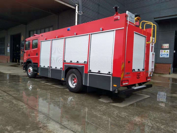 國六東風D9泡沫消防車6噸消防車