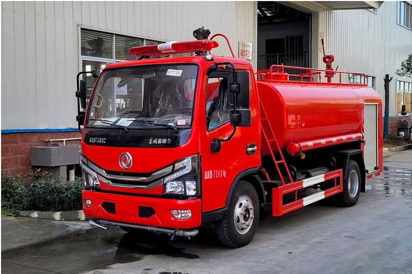 東風單排座消防灑水車4噸-4.5噸