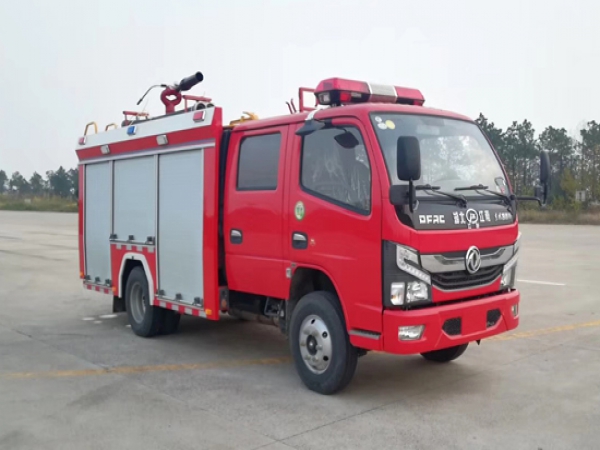 國六東風小型水罐消防車2.5噸